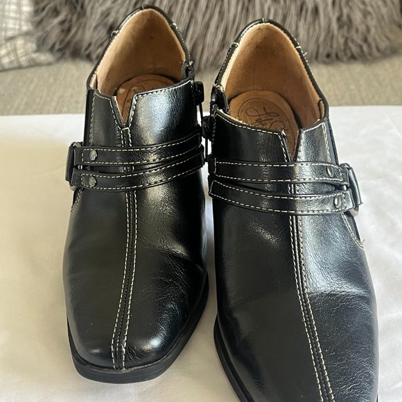 Lifestride Sinclair Bootie Black Size 6M - Picture 11 of 11